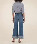 KUT Meg Leg Rolled Hem Jeans Incontrovertable Wash