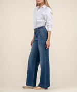 KUT Jodi High Rise Wide Leg  Jeans Fairness Wash