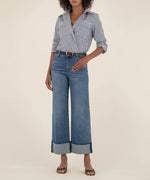KUT Meg Leg Rolled Hem Jeans Incontrovertable Wash